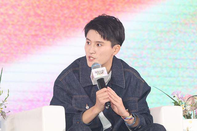 精品久久久久久久一区二区手机版